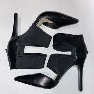 Size 6.5 new Jessica Simpson high heel